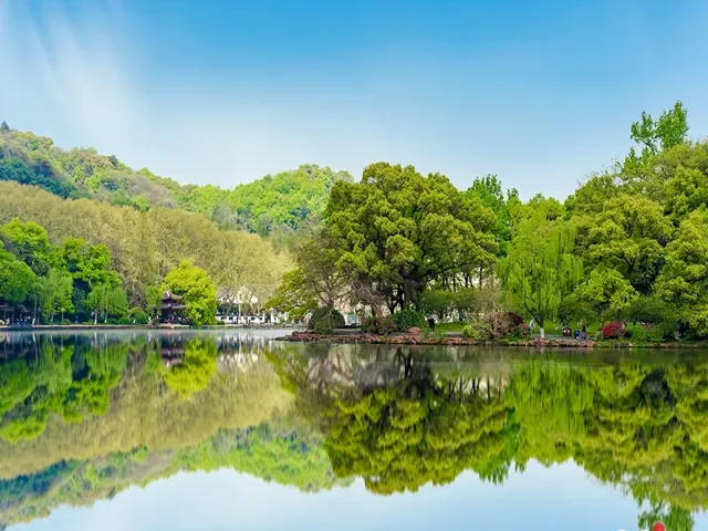 Tour Trung Quốc — Bắc Kinh, Hàng Châu, Thượng Hải, Vô Tích, Trung Quốc, Vạn Lý Trường Thành — ảnh 3