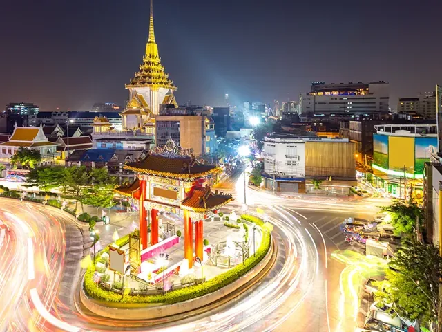 Tour Thái Lan — Bangkok, Pattaya, Thái Lan, Ẩm thực đường phố Thái Lan, Khám phá các khu mua sắm như: MBK, Central World, v.v... — ảnh 5