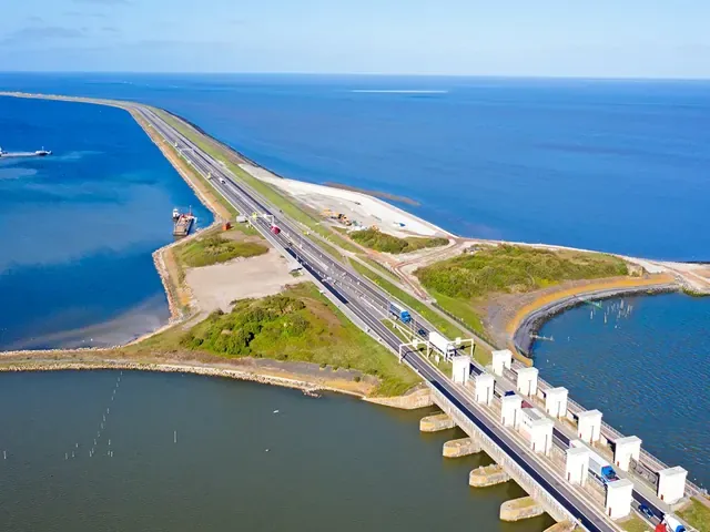 Tour Trải Nghiệm Du Lịch Nghỉ — Hà Lan, Pháp, Thụy Sĩ, Cruise, Cologne — ảnh 1