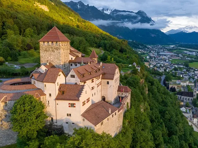 Tour Châu Âu — Áo, Pháp, Thụy Sĩ, Liechtenstein, Đức — ảnh 4