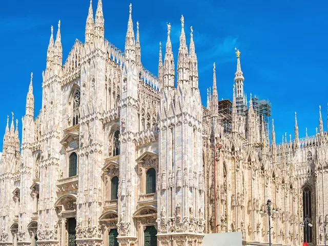 Tour Châu Âu — Pháp, Ý, Milan, Rome, Pisa, Cinque Terre, Chamonix — ảnh 5