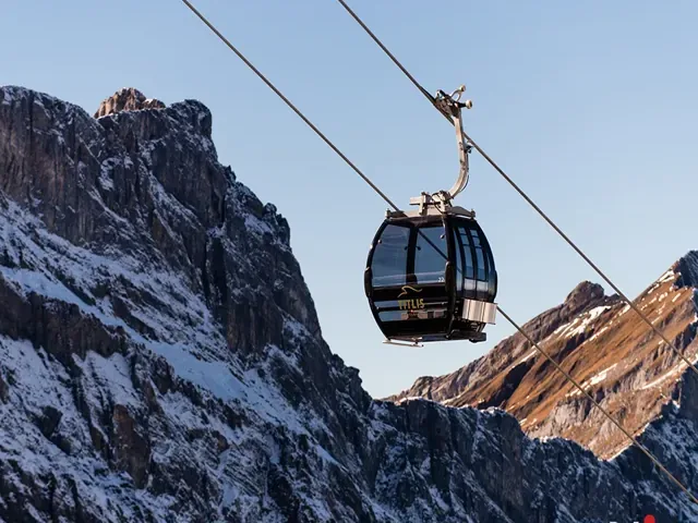 Tour Châu Âu — Milan, Venice, Munich, Zurich, Colmar, Interlaken, Innsbruck, Núi Titlis, Paris, Titisee — ảnh 5