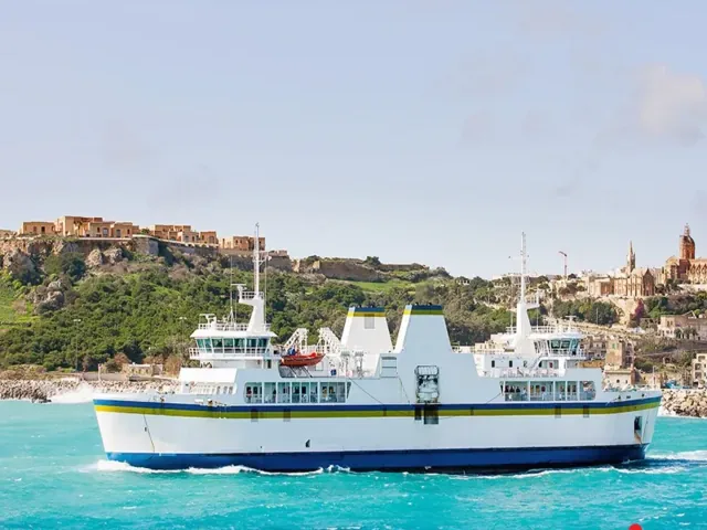 Tour Châu Âu — Malta, Gozo, Mostar — ảnh 2