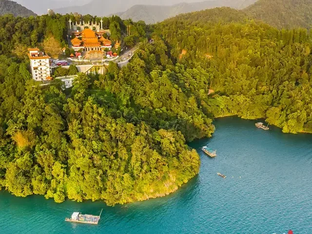 Tour Đài Loan — Đài Loan, Cao Hùng, Đài Bắc — ảnh 1