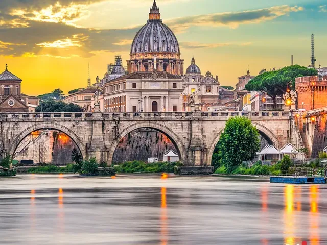 Tour Châu Âu — Pháp, Thụy Sĩ, Ý, Milan, Rome, Pisa, Lucerne, Vatican, Colmar, Paris — ảnh 4
