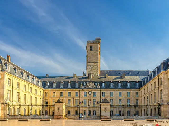 Tour Châu Âu — Pháp, Thụy Sĩ, Ý — ảnh 3