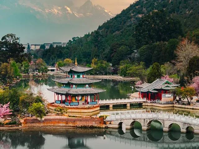 Tour Trung Quốc — Côn Minh, Lệ Giang, Trung Quốc — ảnh 2
