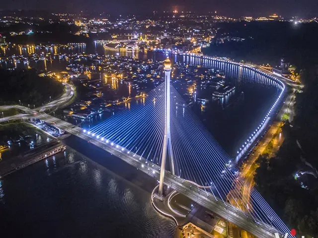 Tour Đông Nam Á — Kota Kinabalu, Brunei, Malaysia — ảnh 1