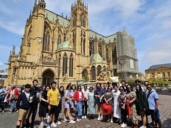 Tour Châu Âu — Pháp, Bỉ, Hà Lan, Đức — ảnh 4