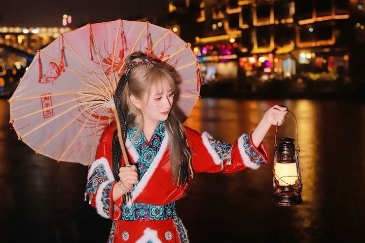 Tour Trung Quốc — Trường Sa, Phượng Hoàng Cố Trấn, Miêu Trại Mặc Nhung, Trương Gia Giới, Thiên Môn Sơn — ảnh 3