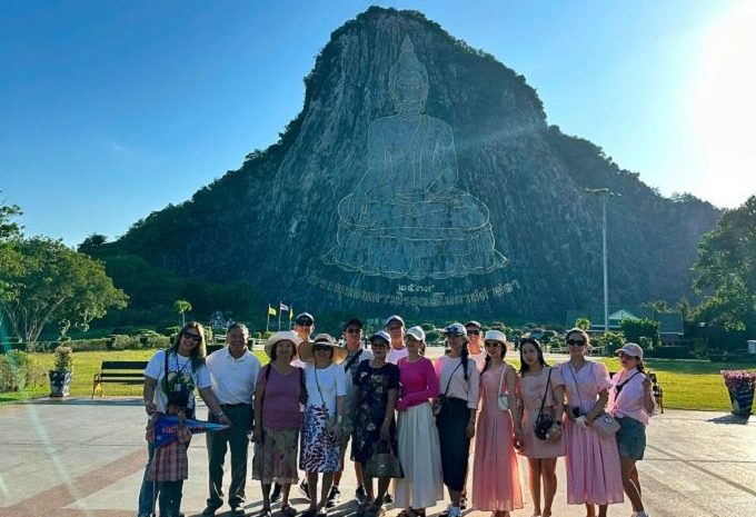 Tour Thái Lan — Bangkok, Chùa Bình Minh, Công Viên Khủng Long, 747 Boeing — ảnh 2
