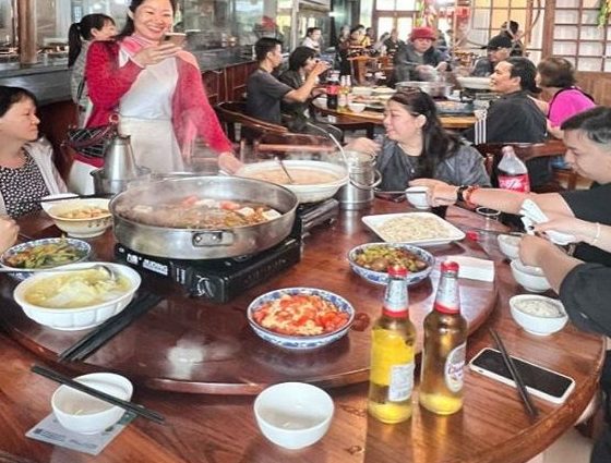 Tour Trung Quốc — Trường Sa, Phượng Hoàng Cổ Trấn, Hồ Bảo Phong, Trương Gia Giới — ảnh 3